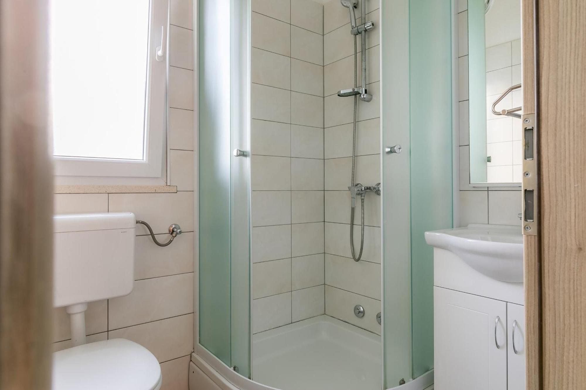 Holiday House Martinovic Prigradica Bagian luar foto